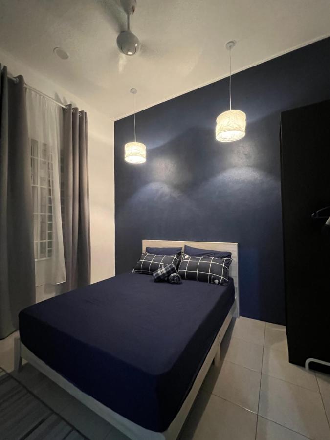 Majestic Homestay - Pasir Puteh Esterno foto