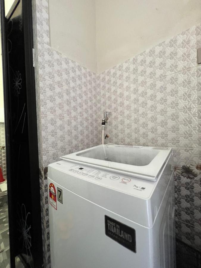 Majestic Homestay - Pasir Puteh Esterno foto
